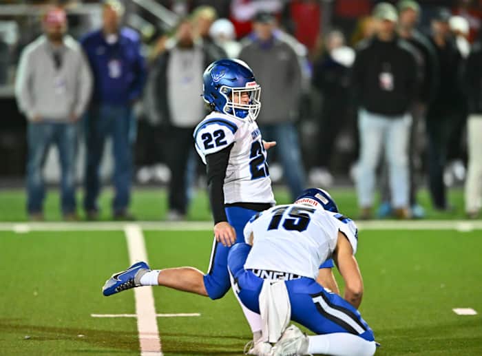 231124_00115_fb_6a_semi